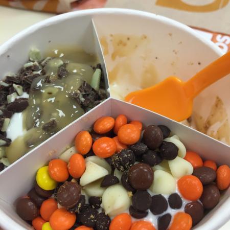 Orange Leaf Frozen Yogurt
